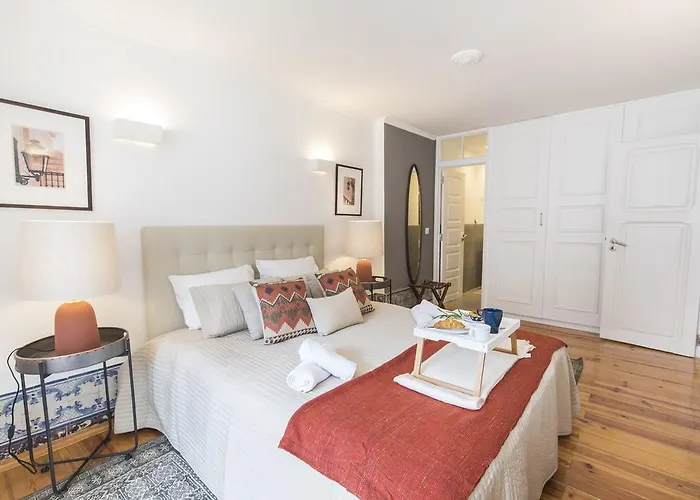 Appartamento Lovelystay - Downtown Magnificent Flat Lisbona