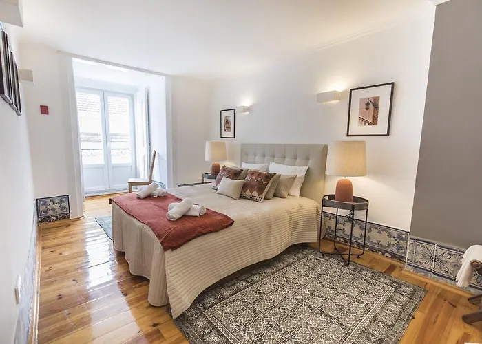 Lovelystay - Downtown Magnificent Flat Lisboa