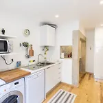 Lovelystay - Downtown Magnificent Flat شقة
