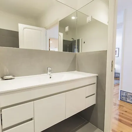 Lovelystay - Downtown Magnificent Flat * Lissabon