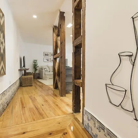 Lovelystay - Downtown Magnificent Flat Lissabon